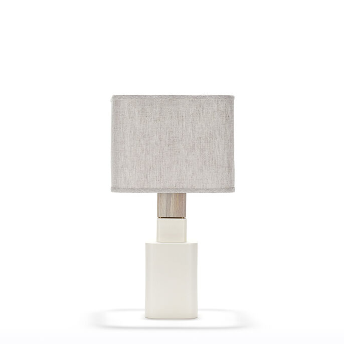 forme in white quartz
