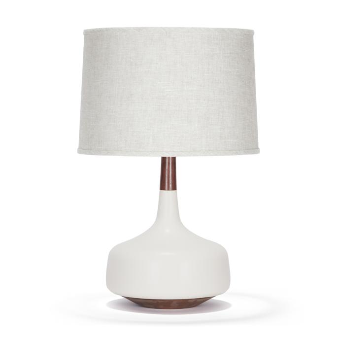 Hilo in White Quartz with Natural Linen shade