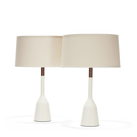 una pair in white quartz