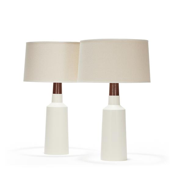 jut pair in white quartz